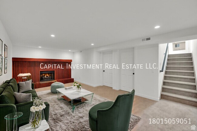 Building Photo - 684 Oquirrh Ave