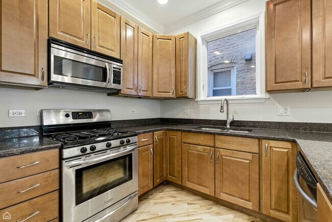 Building Photo - 2629 W Haddon Ave