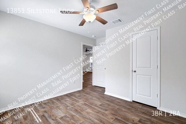 Building Photo - 13851 Siltstone Lp