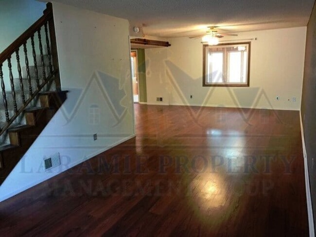 Building Photo - 1722 Boswell Dr