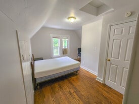 Building Photo - 143 Winchester Ave
