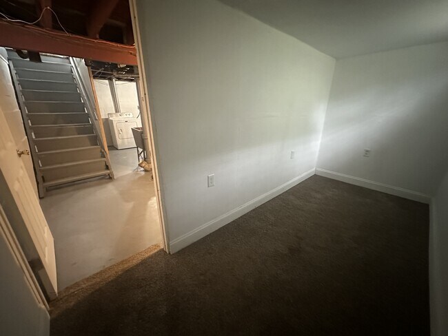 Building Photo - 2906 Arcadia Terrace