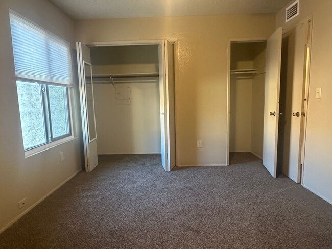 Building Photo - 2+1.5 REMODELED BRAND NEW APPLIANCES INCLUDED