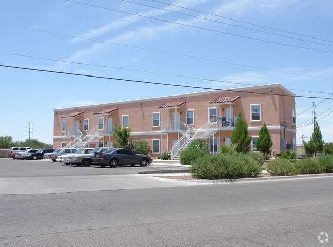 Building Photo - 254-258 Mcclintock Dr