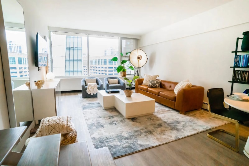 Building Photo - 29 E Chestnut St