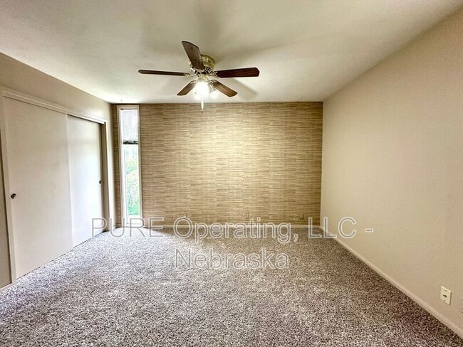 Building Photo - 1631 N 109th Plaza