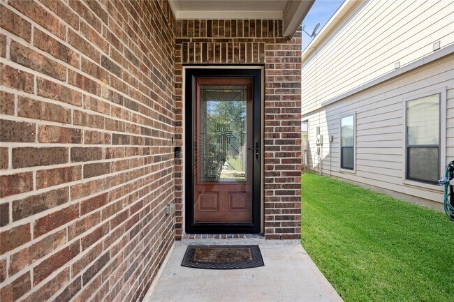 Building Photo - 6719 Sharpstone Creek Ln