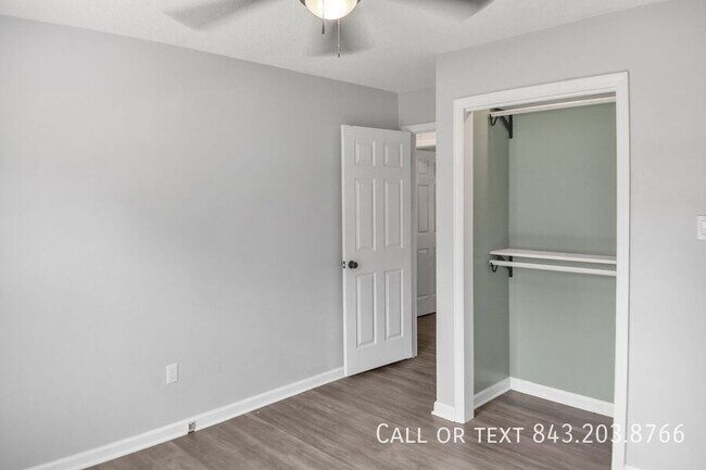 Building Photo - 227 Jean Wells Dr