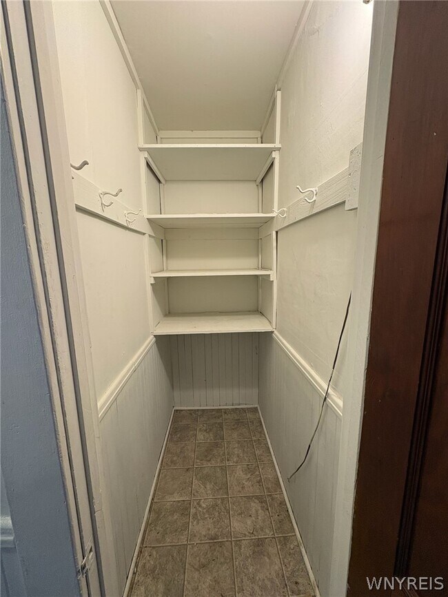 Building Photo - 189 Westminster Ave