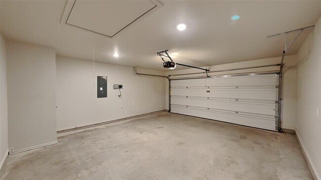 Building Photo - 9025 NW 127th St