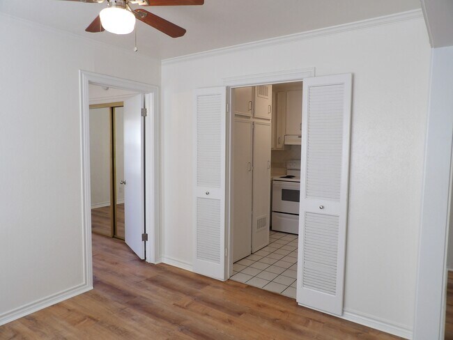 Building Photo - 4311 Cole Ave