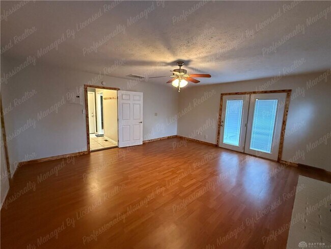 Building Photo - 217 Wolf Ave