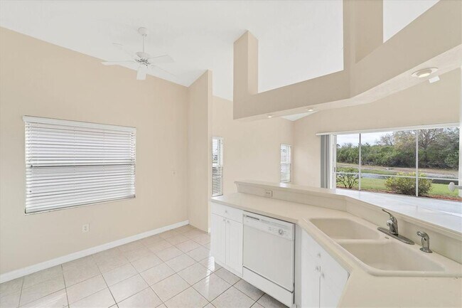 Building Photo - 6006 Chaparral Ave