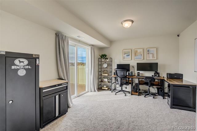 Building Photo - 11150 Feliz Wy