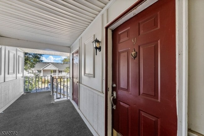 Building Photo - 9 Ruby Ct