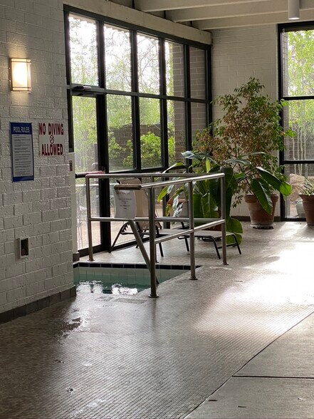 Indoor Hot Tub - 480 S Marion Pky