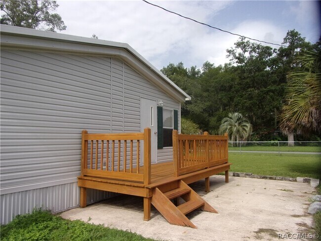 Building Photo - 1359 N Paulette Terrace