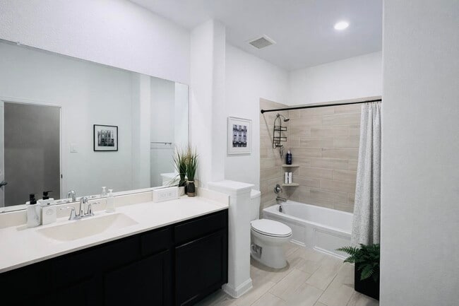 Building Photo - 4334 Redford Valley Rd