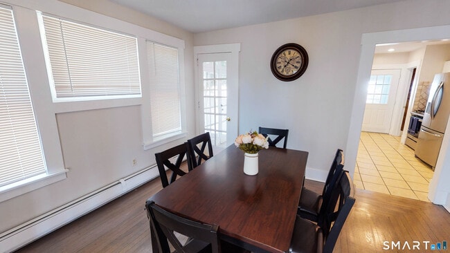 Building Photo - 432 Norton Pkwy