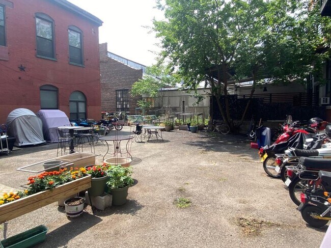 Building Photo - 1 bedroom in Brooklyn NY 11231
