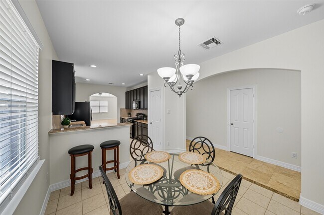 Building Photo - 8239 Nagy Hill St