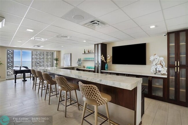 Building Photo - 3500 Galt Ocean Dr