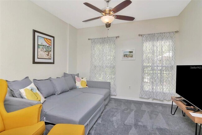 Building Photo - 504 S Armenia Ave