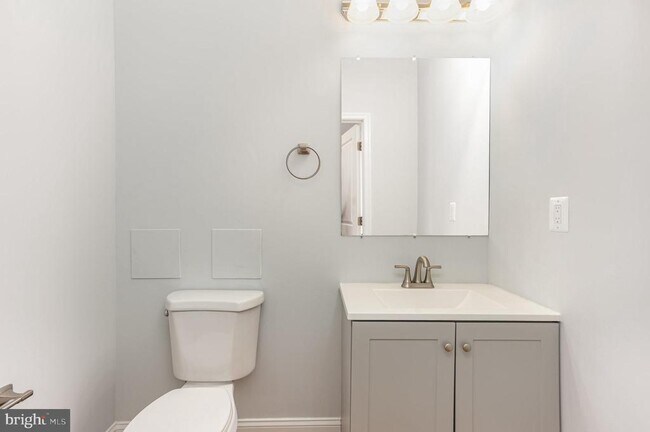 Building Photo - 2430 Harris Mill Rd