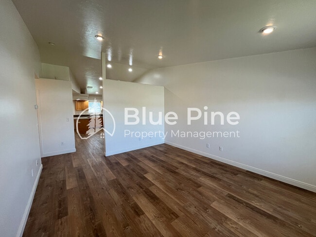 Building Photo - 3794 John Adams Pkwy