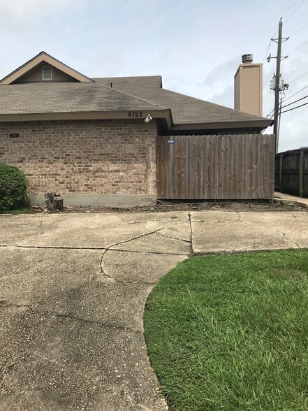 Building Photo - 5122 Blair Ln