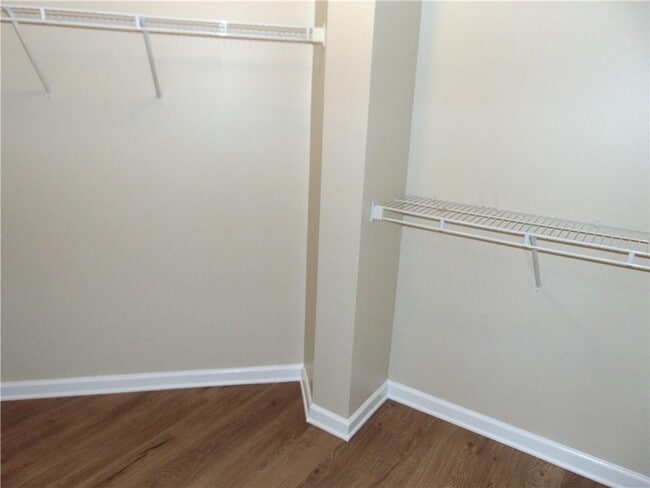 Building Photo - 5227 Mill Way