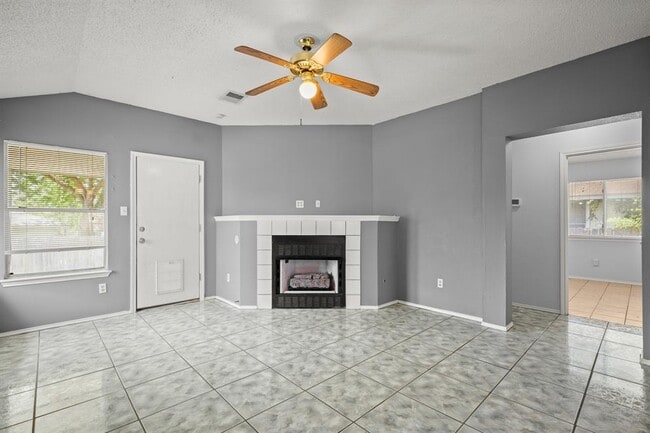 Building Photo - 8133 Tockington Way