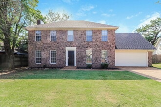 Building Photo - 2535 Clydes Place Cove