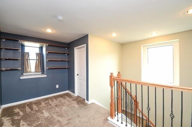 Building Photo - 4423 Ashberry Pine Ln