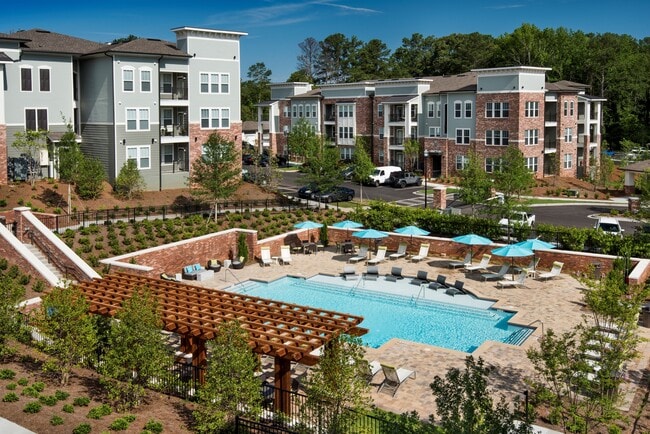 Building Photo - The Meridian Lafayette