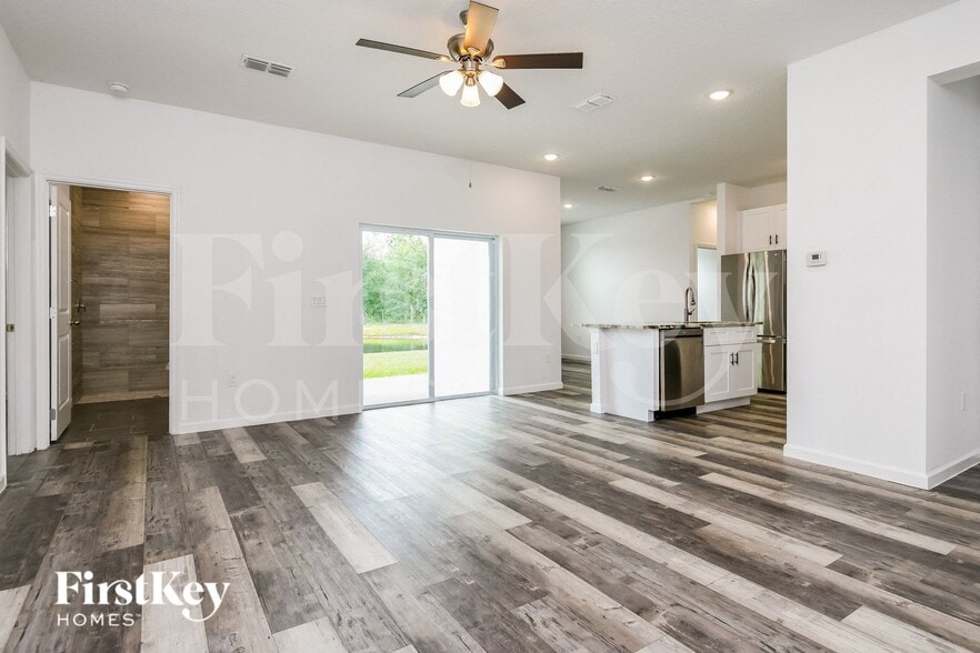 Building Photo - 925 Albertville Ct