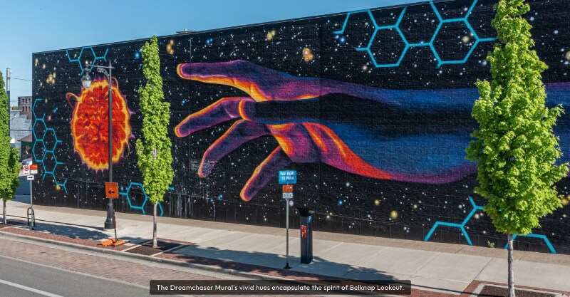 Building Photo - 110 Trowbridge St NE