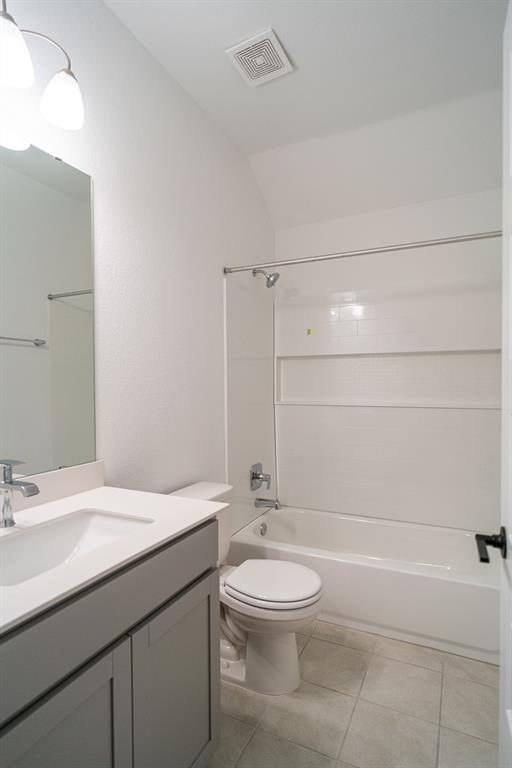 Building Photo - 3501 Jaulan St