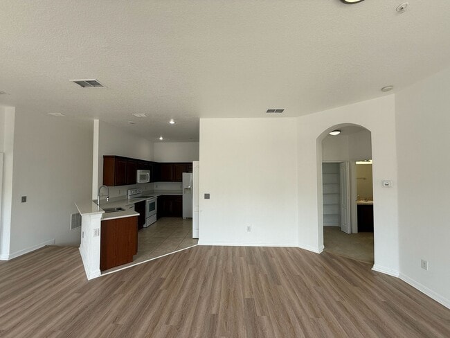 Building Photo - 1711 San Jacinto Cir