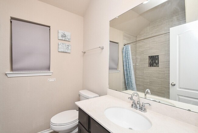 Building Photo - 8730 Trenton Landing Ln