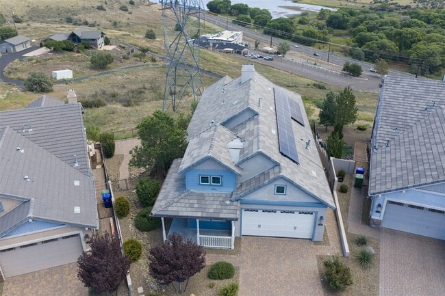 Building Photo - 1478 Varsity Dr