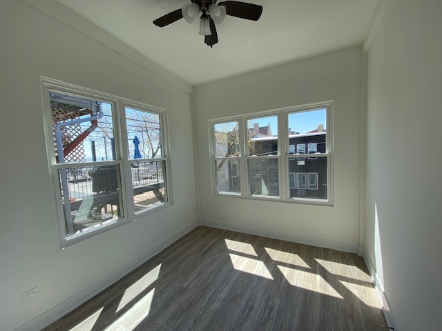 Building Photo - 1053 W Columbia Ave