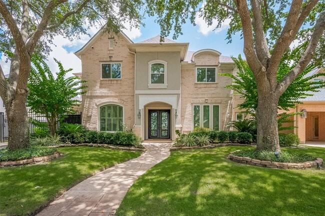 Building Photo - 11826 Legend Manor Dr