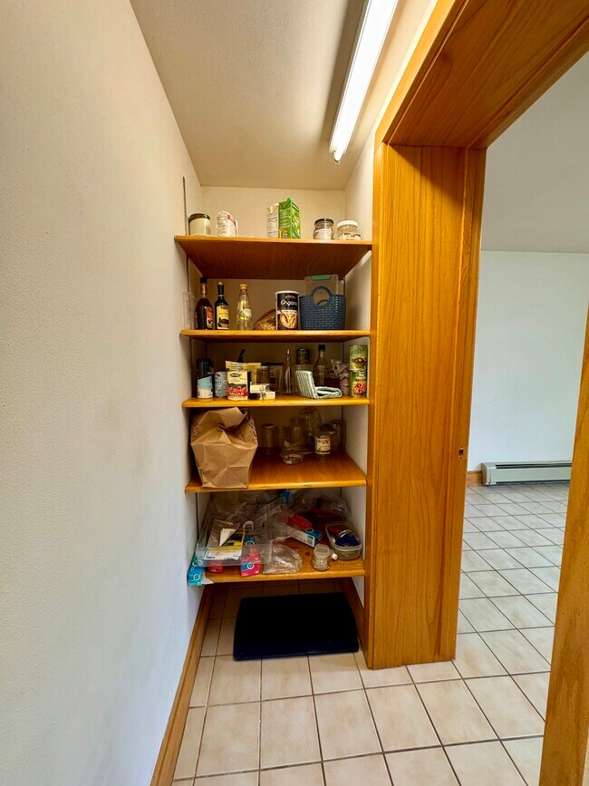 Building Photo - 5106 Card Ave