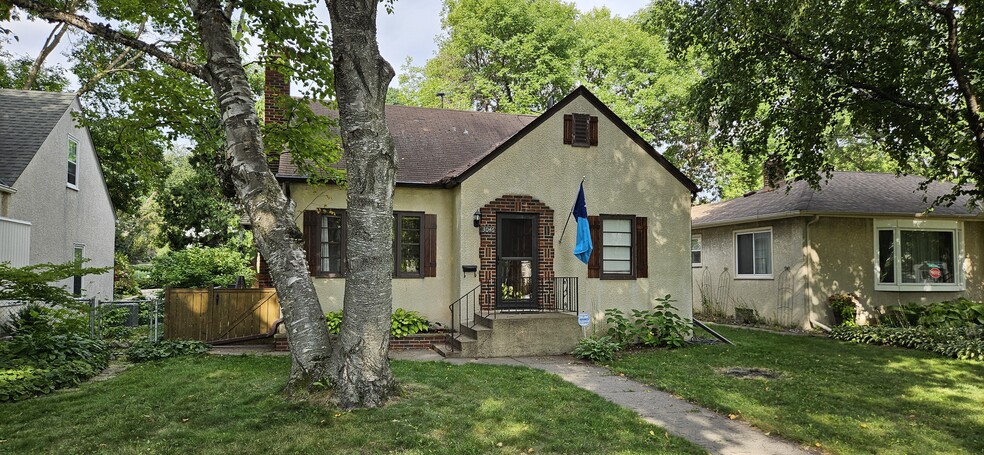 Primary Photo - 3046 McKinley St NE