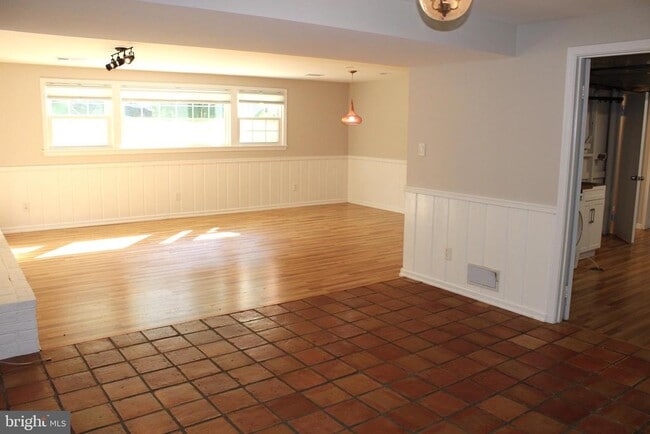 Building Photo - 3606 Barkley Dr