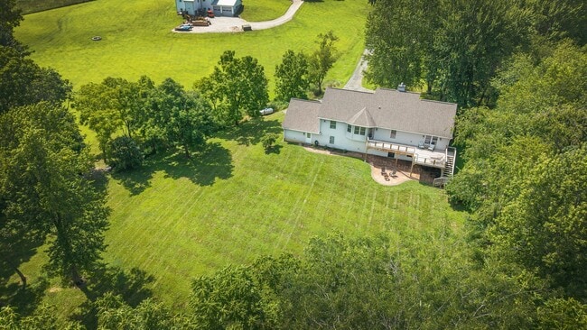 Building Photo - 5635 Van Fossen Rd