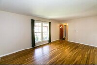 Building Photo - 2264 McKelvey Rd