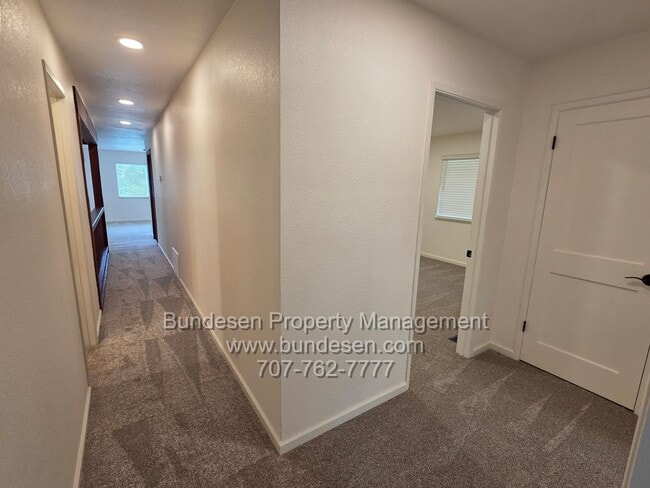 Building Photo - Beautifully remodeled 3+Bedrooms, 3 bath home ~628 Canyon Road, Novato