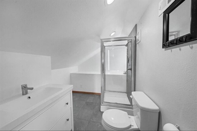 Building Photo - 7310 Moss Rose St